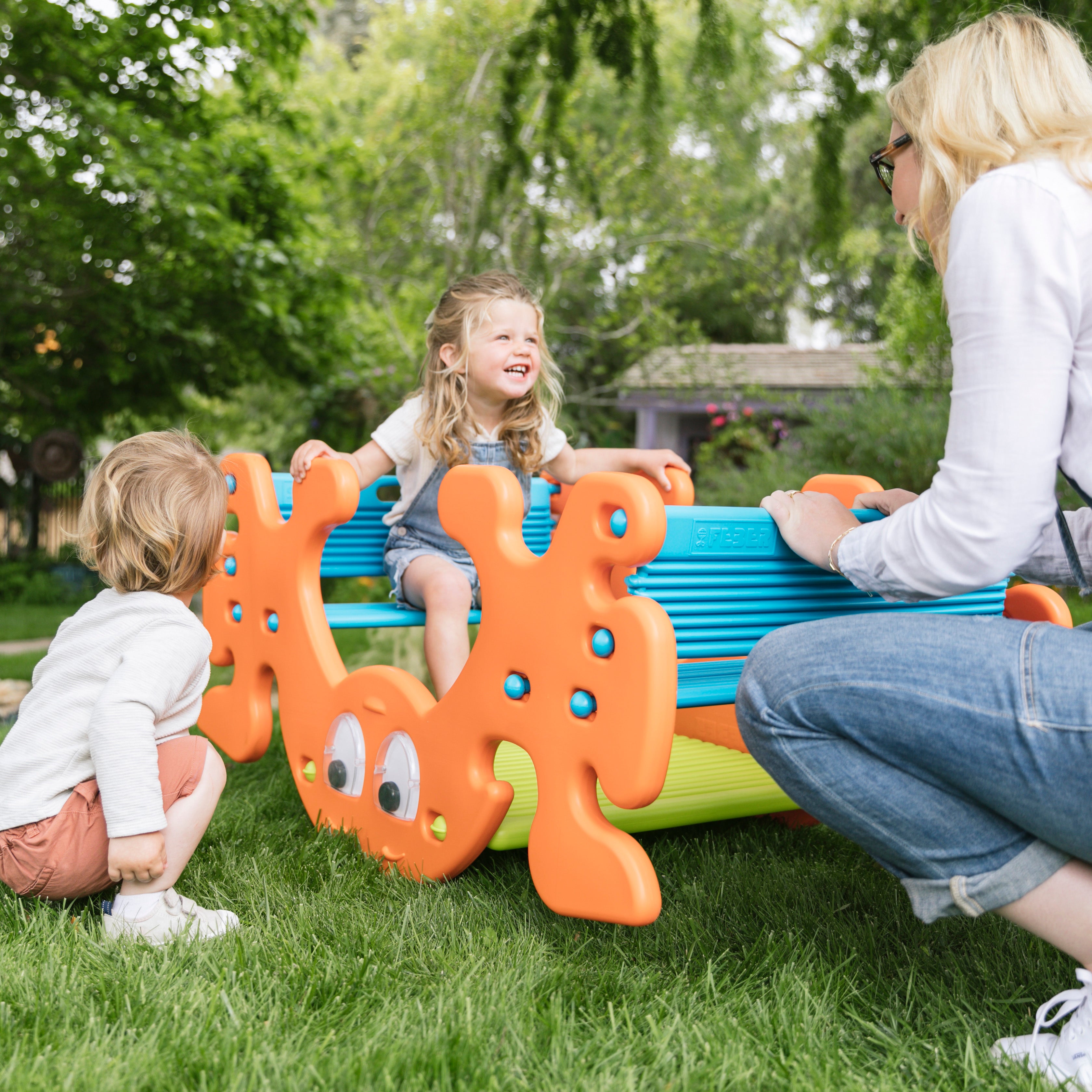 Phanty Pic-N-Rock, Indoor/Outdoor Multipurpose Picnic Table and Seesaw