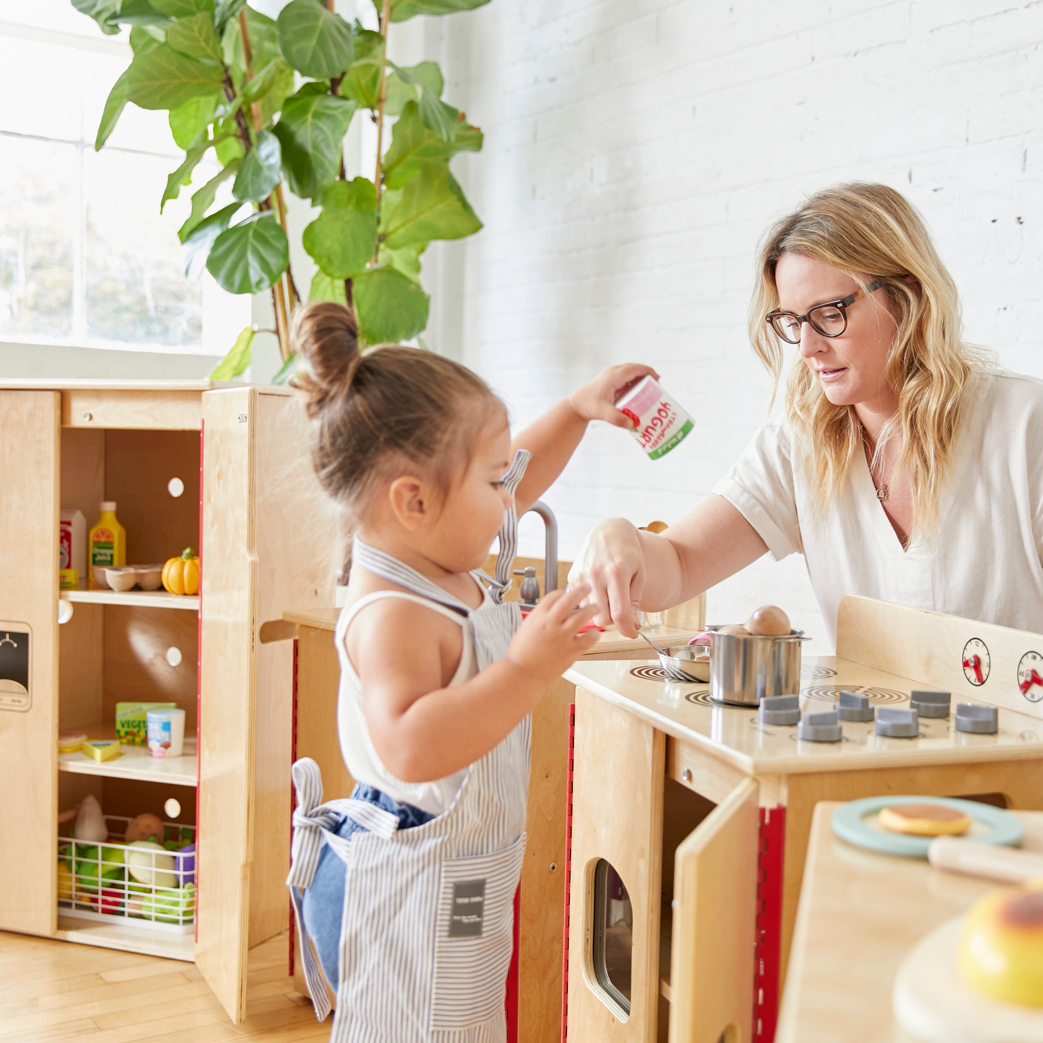 Play Kitchen, 4-Piece Set