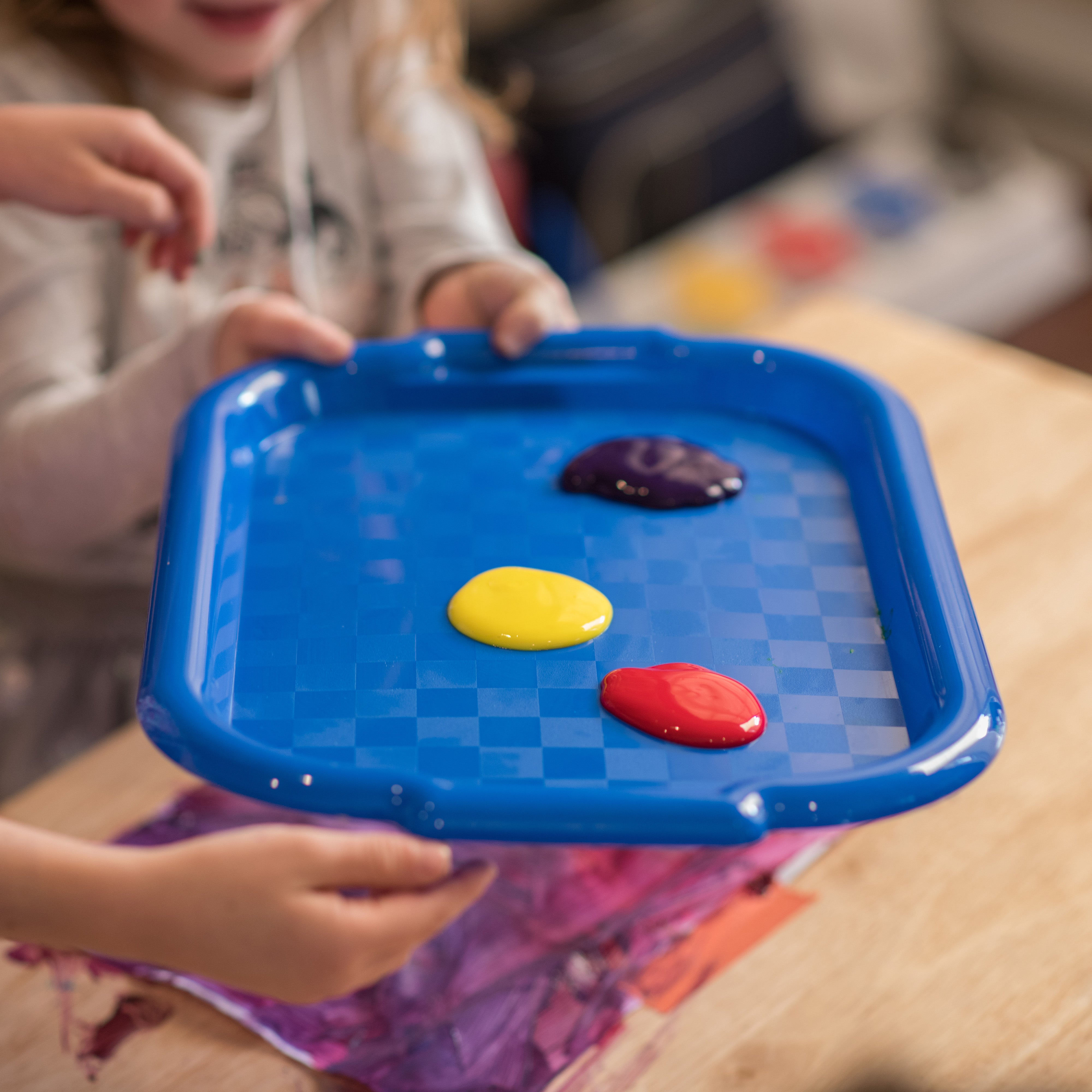 Colorful Plastic Art Trays for Kids, Multipurpose Craft Trays, 6-Piece