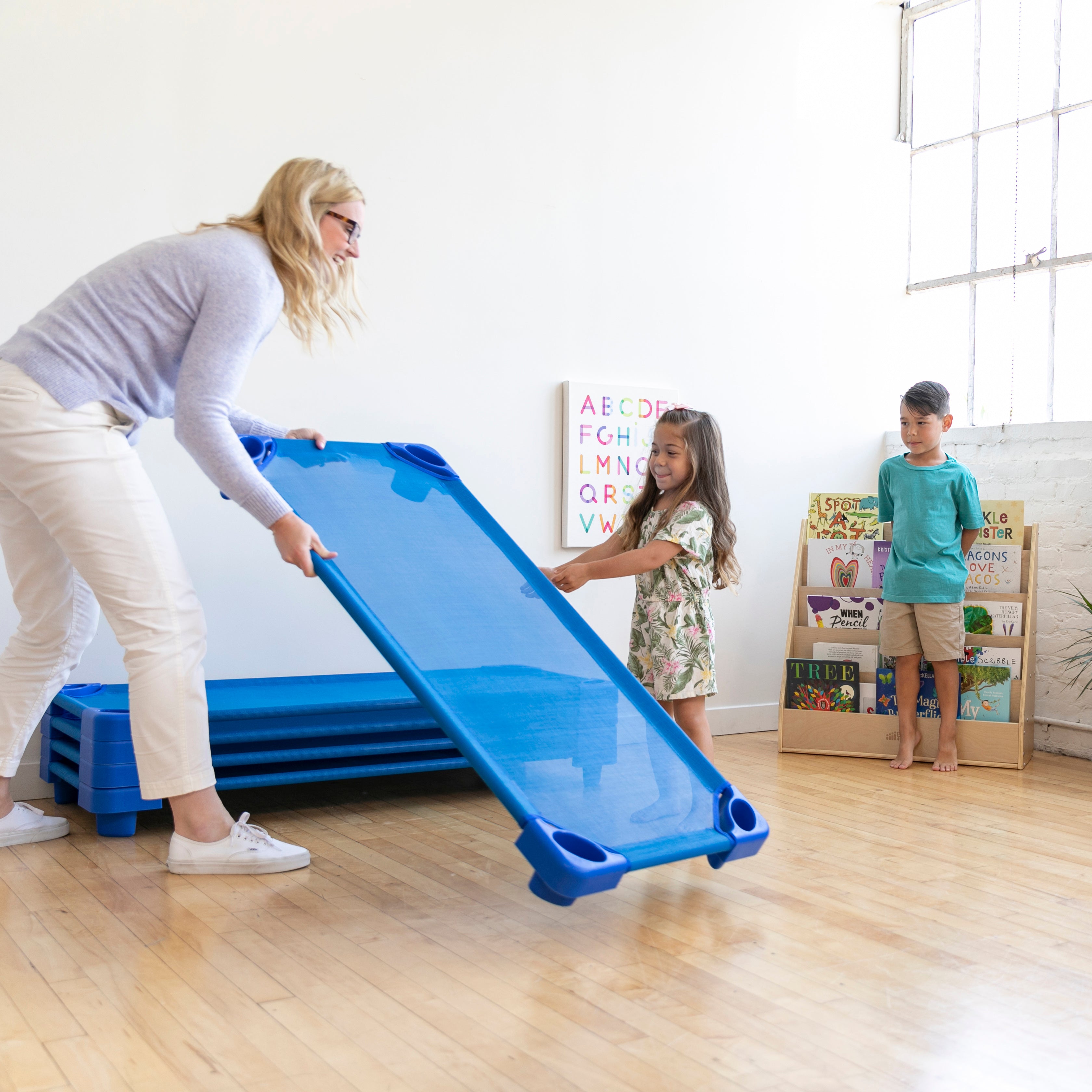 Stackable Kiddie Cot, Standard Size, Ready-to-Assemble, 6-Pack