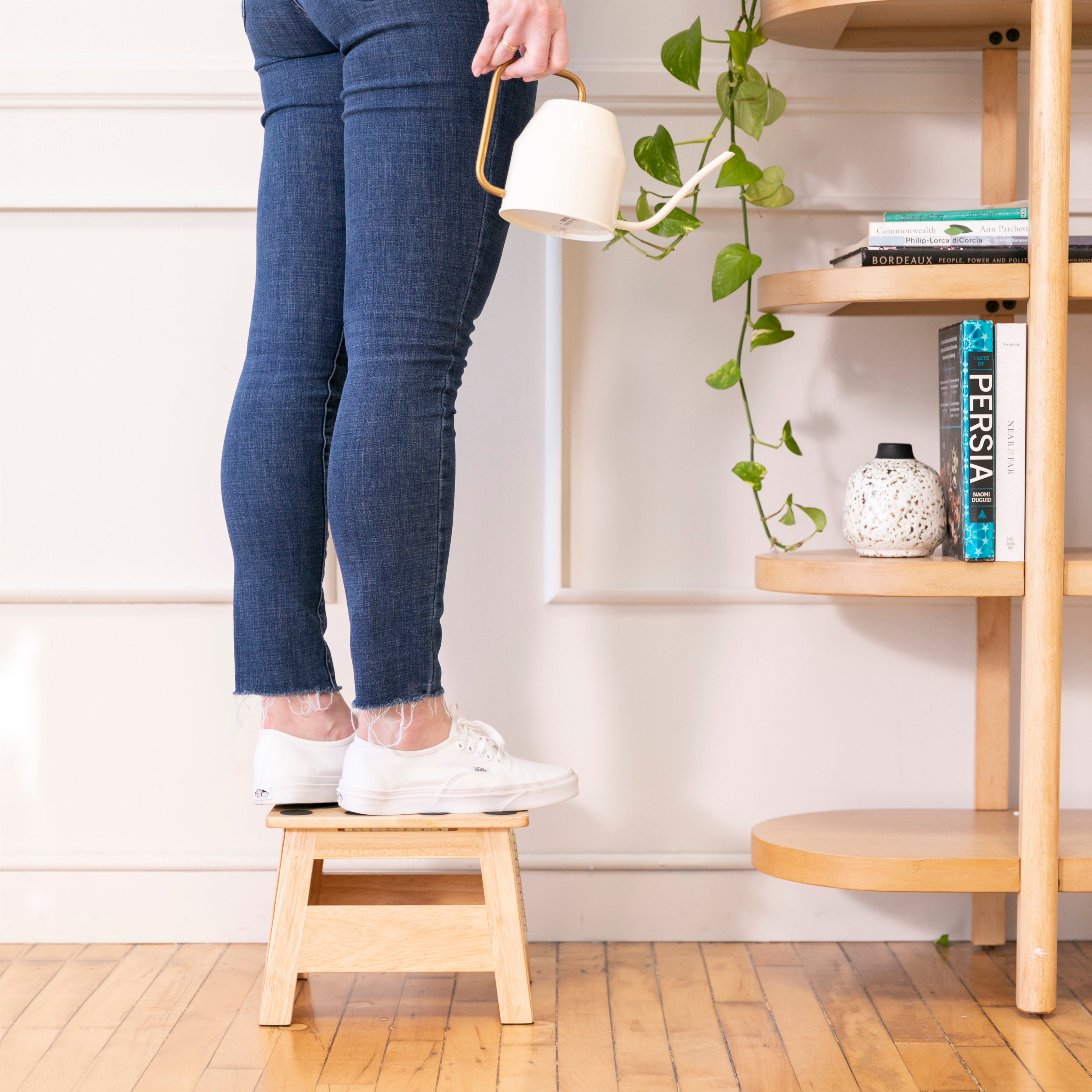 Folding Step Stool with Handle, Hardwood Non-Slip Stepstool